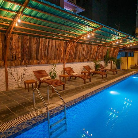 Majheri Resort And Spa Покхара Экстерьер фото